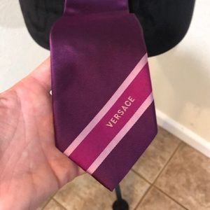 Authentic Versace Men’s tie euc